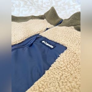 Columbia Womens Zip up Fleece